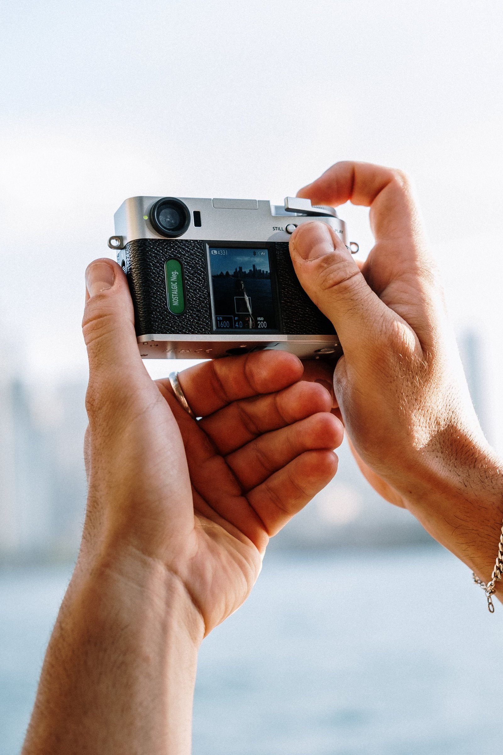 Fujifilm X Half + 32GB SD Card thumbnail 5